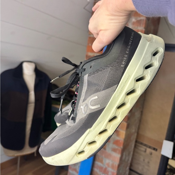 On Cloud Cloudsurfer Next Sneakers - Picture 3 of 6